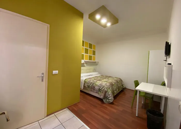 Leonardo Tourist House