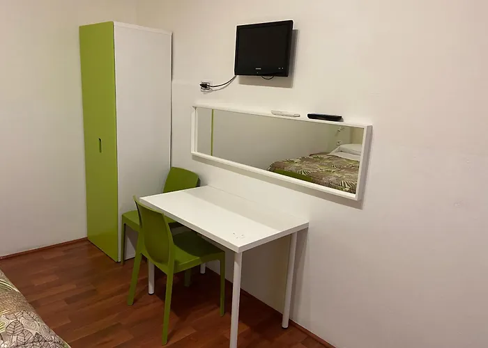 Leonardo Tourist House